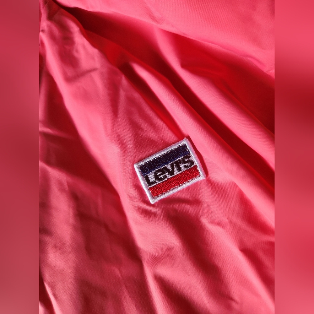 Levi Jacket - Picture 3 of 5